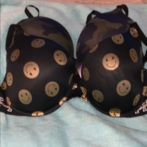 PINK VS bundle bra set size 36DD